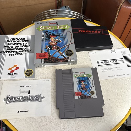 Nintendo Castlevania II Simon’s Quest 1985