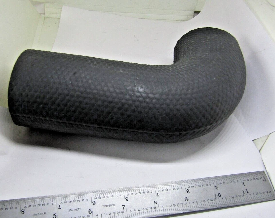 55515942 GM INTERCOOLER MANGUERA 20-23 CHEVROLET SILVERADO 1500 3,0 L DIÉSEL NUEVO Foto 4 de 4