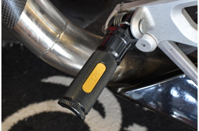 Cale pieds avant anti-glisse pour Kawasaki ZX-9R fini les bottes qui glissent