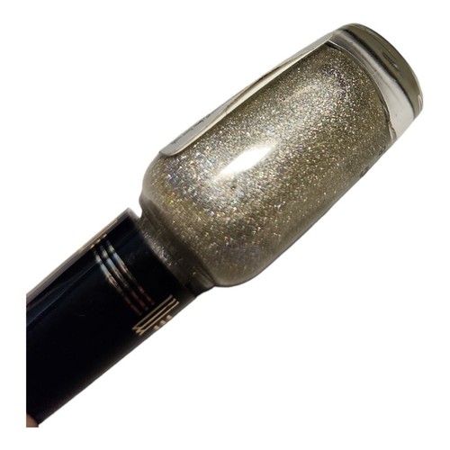 NEW MILANI NAIL LACQUER POLISH ENAMEL 3D HOLOGRAPHIC HD SILVER - Picture 2 of 2