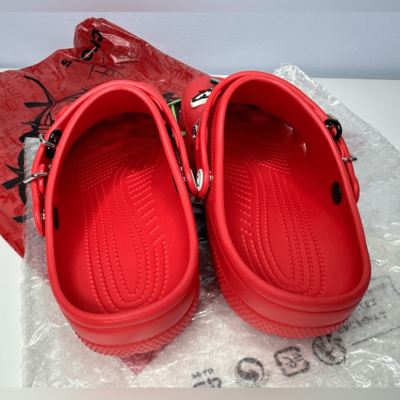 NWT Karol G x Crocs Collab Classic Clog Mens 10 / Women display picture 2