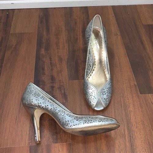 BCBGirls Silver Floral Peep Toe Heels size 9.5 - Picture 12 of 12