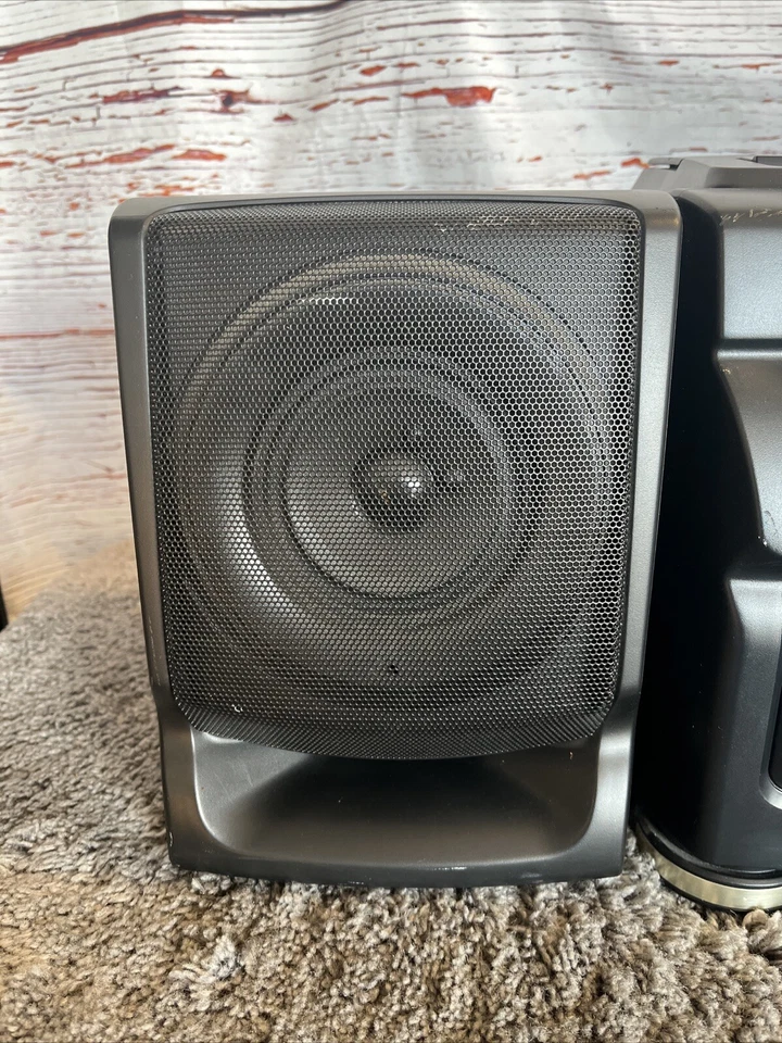 JVC PC-XC11 3 discos cambiador de CD radio AM-FM reproductor de casete Boombox Hyper Bass Foto 2 de 4