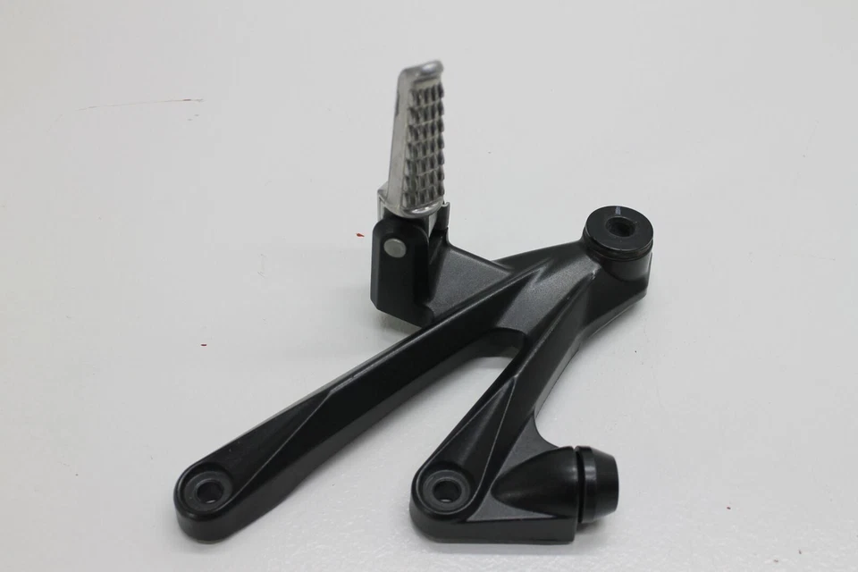 06 07 08 09 10 11 KAWASAKI NINJA ZX-14 ZX14 ESTRIBO PASAJERO TRASERO DERECHO Foto 4 de 4