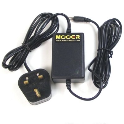 Mooer 9 Volt 2Amp Bühnennetzteil Adapter für Effektpedale, PDNT-9V2A-UK