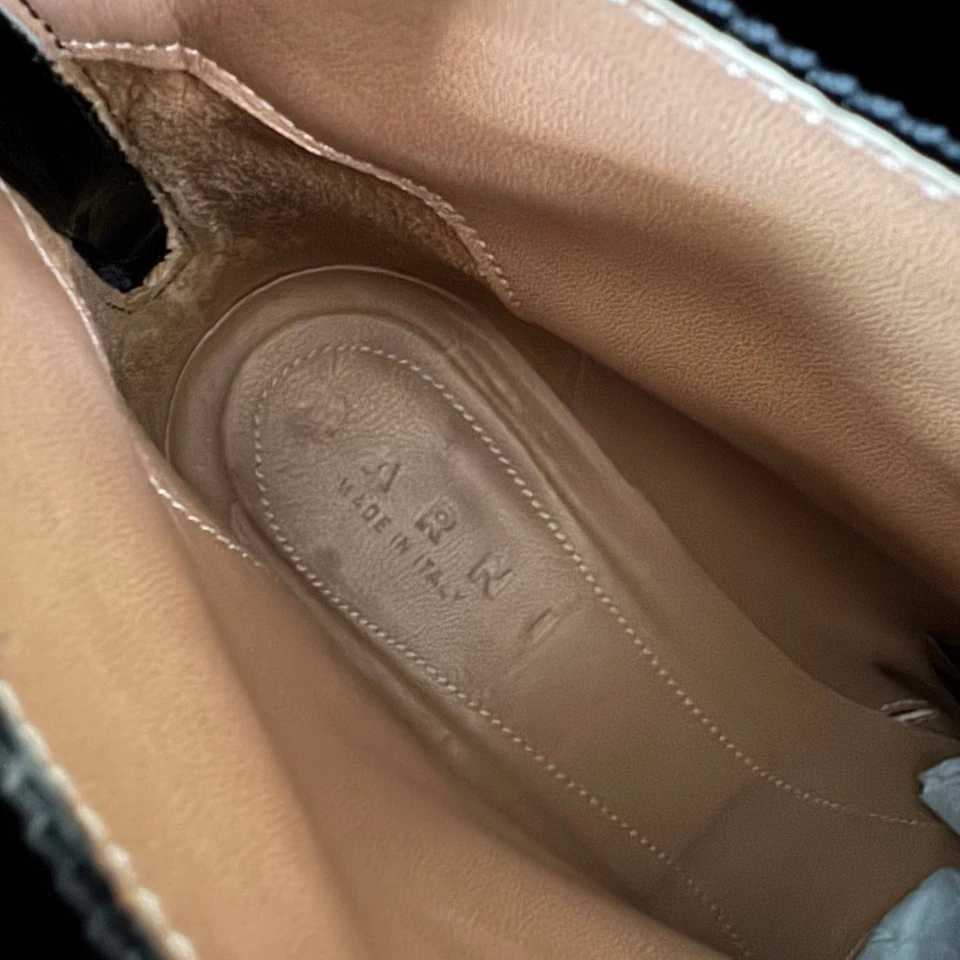 Botines Marni Dos Tonos Charol Tacón Punta Redonda Talla 37 Foto 4 de 4