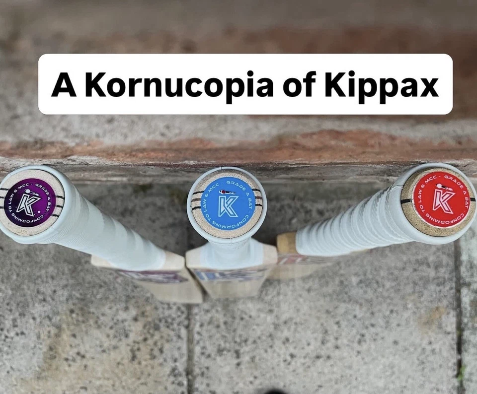 A Kornucopia of Kippax Cricket Bats - Image 1 of 4