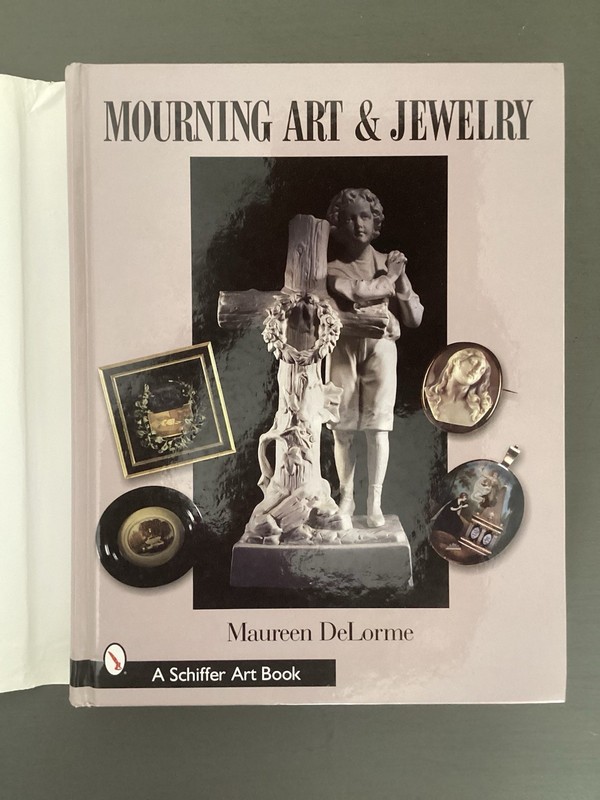 Mourning Art & Jewelry Book Postmortem Funeral Memorial Photos Ritual Symbols
