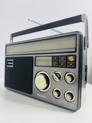 Panasonic RF-1410 L Multiband Radio - Imagen 3 de 8