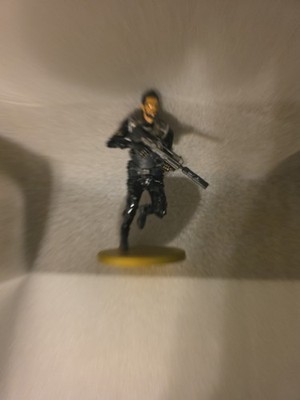 Deus EX Mankind Divided Collector's Edition 9'' Adam Jensen Statue