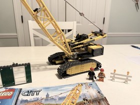 LEGO 7632 City Crawler Crane Construction 100% Complete w/instructions *Retired*