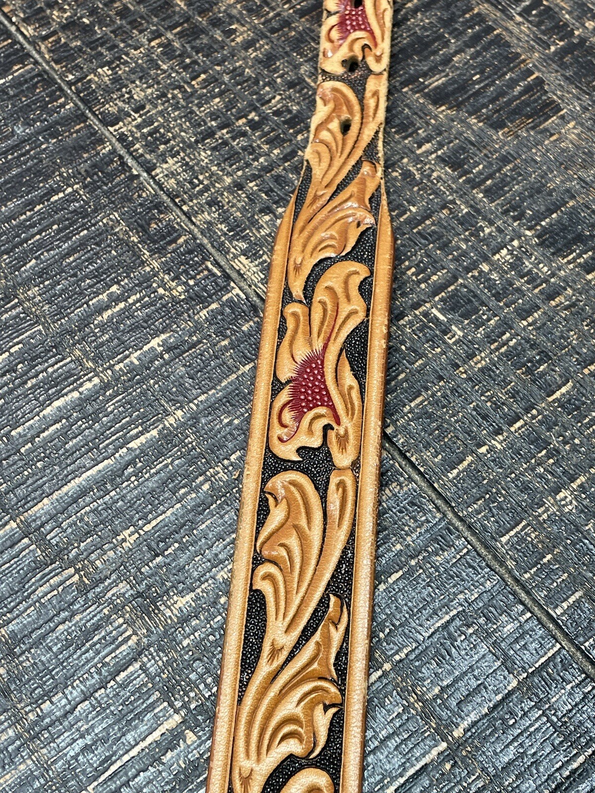 Picture 4 of 12
