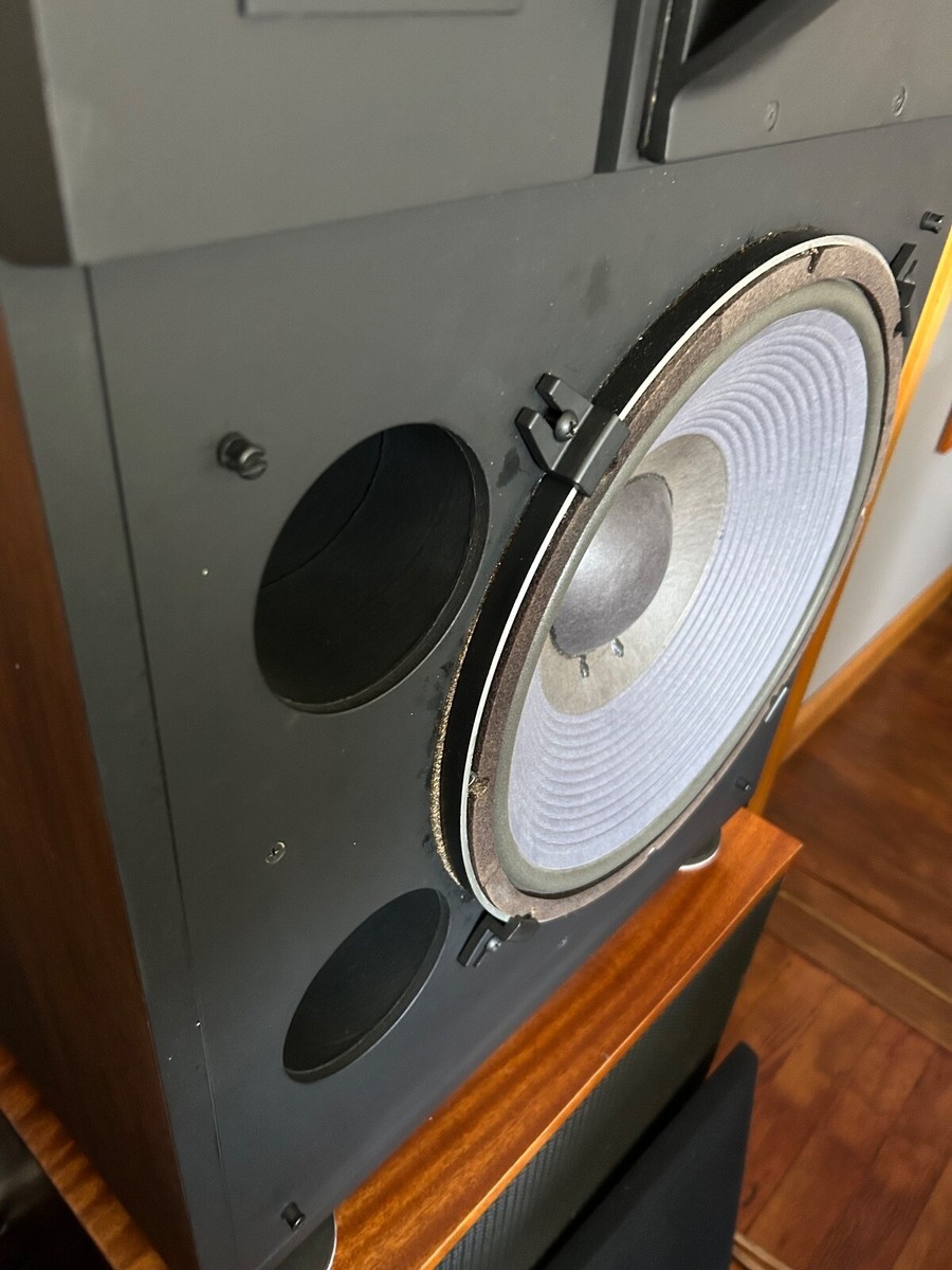 JBL 4430 STUDIO MONITORS ALL ORIGINAL NEAR MINT CONDITION JBL 4430 STUDIO MONITORS ALL ORIGINAL NEAR MINT CONDITION