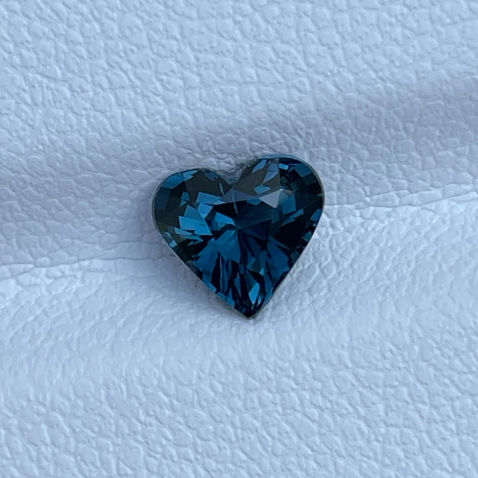 Natural Blue Spinel 1.00 Cts Heart Cut Loose Gemstone Love Gift 6mm Jewelry Ring - Image 3 of 4