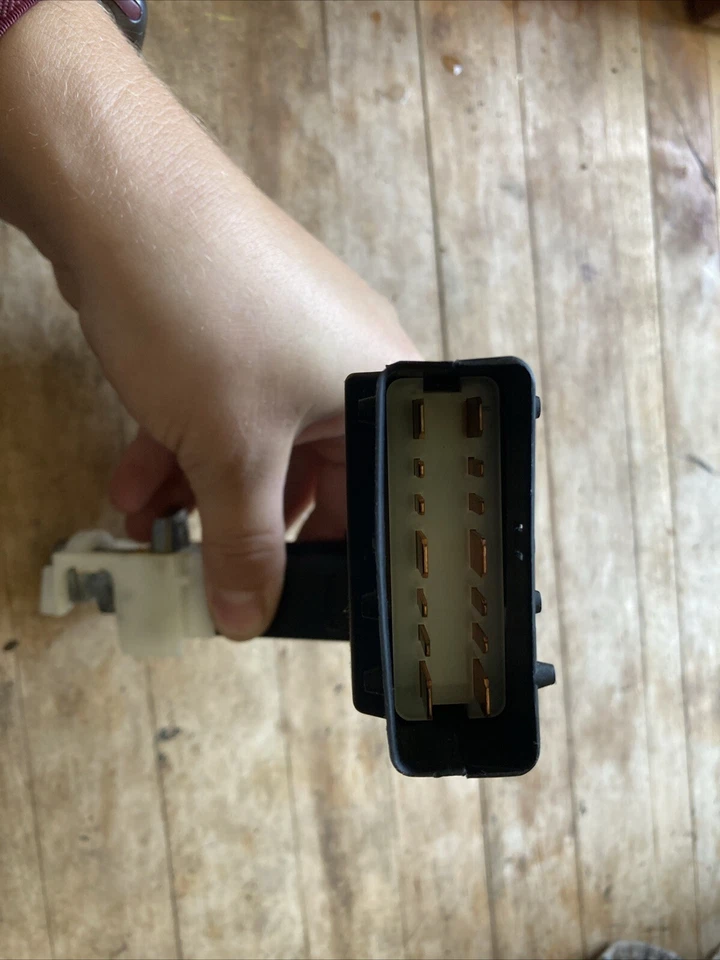 56045112AC, Interruptor de Ignição, 2003-2005 Dodge Ram 1500 2500 3500, Usado - Imagem 3 de 4