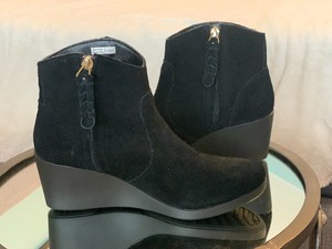 crocs leigh wedge boot