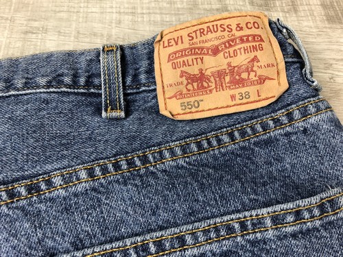 Levis 550 Jean Shorts Relaxed Fit 100% Cotton Denim Mens Size 38 - Picture 6 of 12