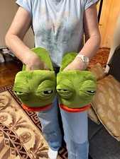 Warm Comfortable Anti-Slip House Slippers "Pepa the Frog"