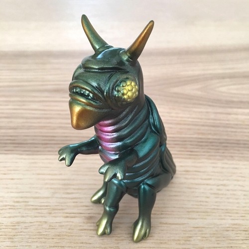 Paul Kaiju Quateroid Japanese Vinyl Toy Figure Brand New in Bag eBay
