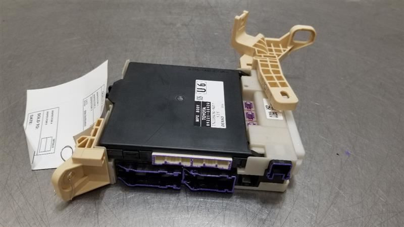 2018 Toyota Highlander Multiplex Network Body Control Unit 2018 Toyota Highlander Multiplex Network Body Control Unit