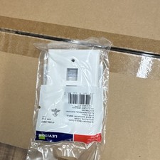 Leviton QuickPort Single-Gang 3-Port White Wall Plate 41080-3WP Qty 16 