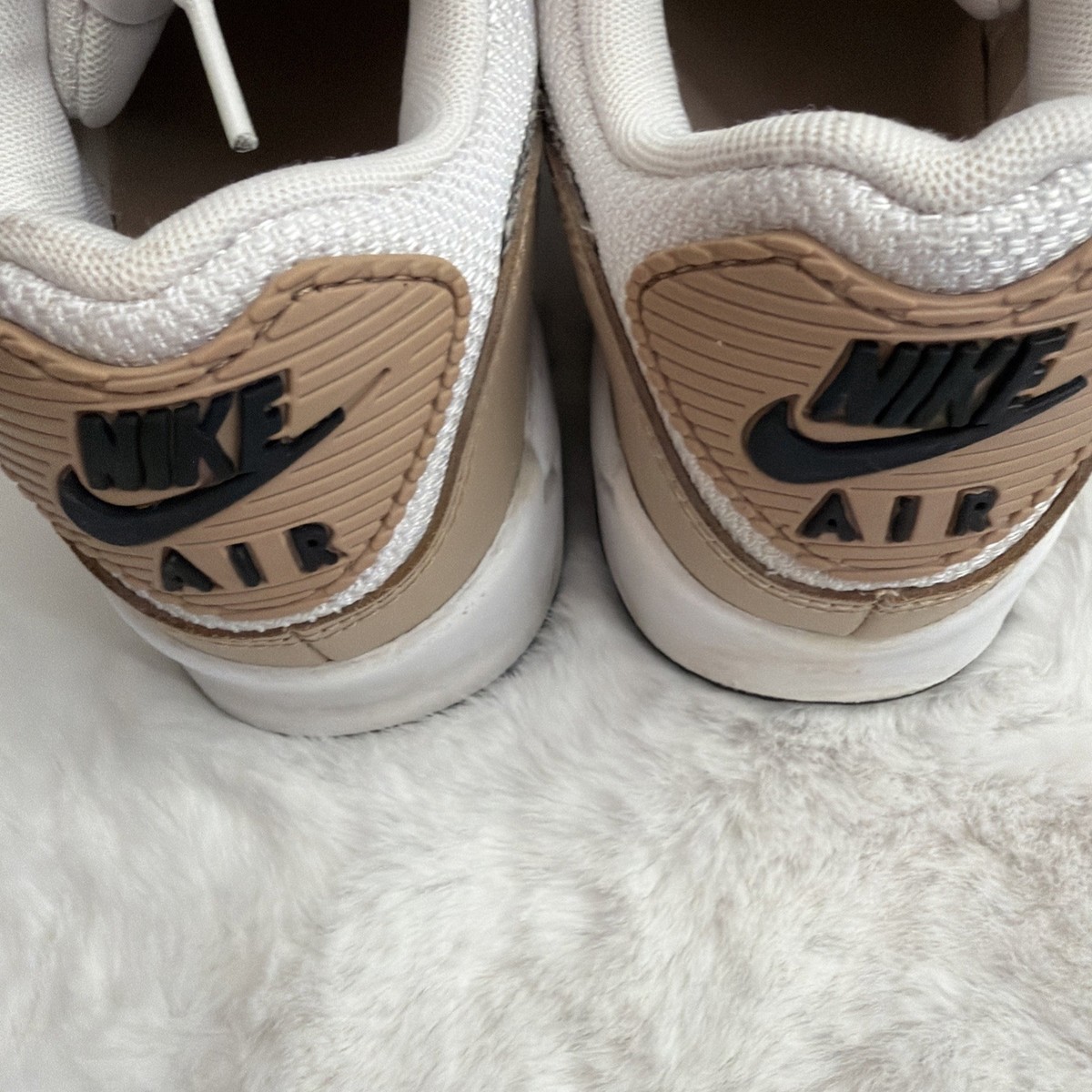 Size 8.5 - Nike Air Max 90 United in Victory W for sale online | eBay