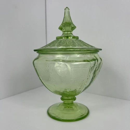 Vintage Anchor Hocking Princess Candy Dish Lidded Green Depression Uranium Glass