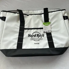 Hard Rock Hotel Casino Tulsa Cedar Trail 24 Can Cooler Bag, White, Insulated