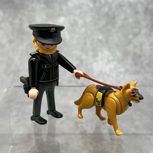 Playmobil 3985 Male Police Officer & Dog K9 Unit German Shepard