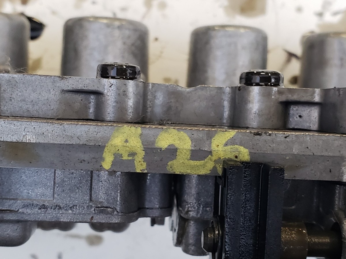 05 BMW X3 E83 VALVE BODY AUTOMATIC TRANSMISSION MECHATRONIC 