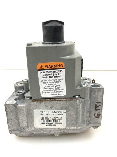 Honeywell VR8305M4884 Furnace Natural Gas Valve 24V used #G451