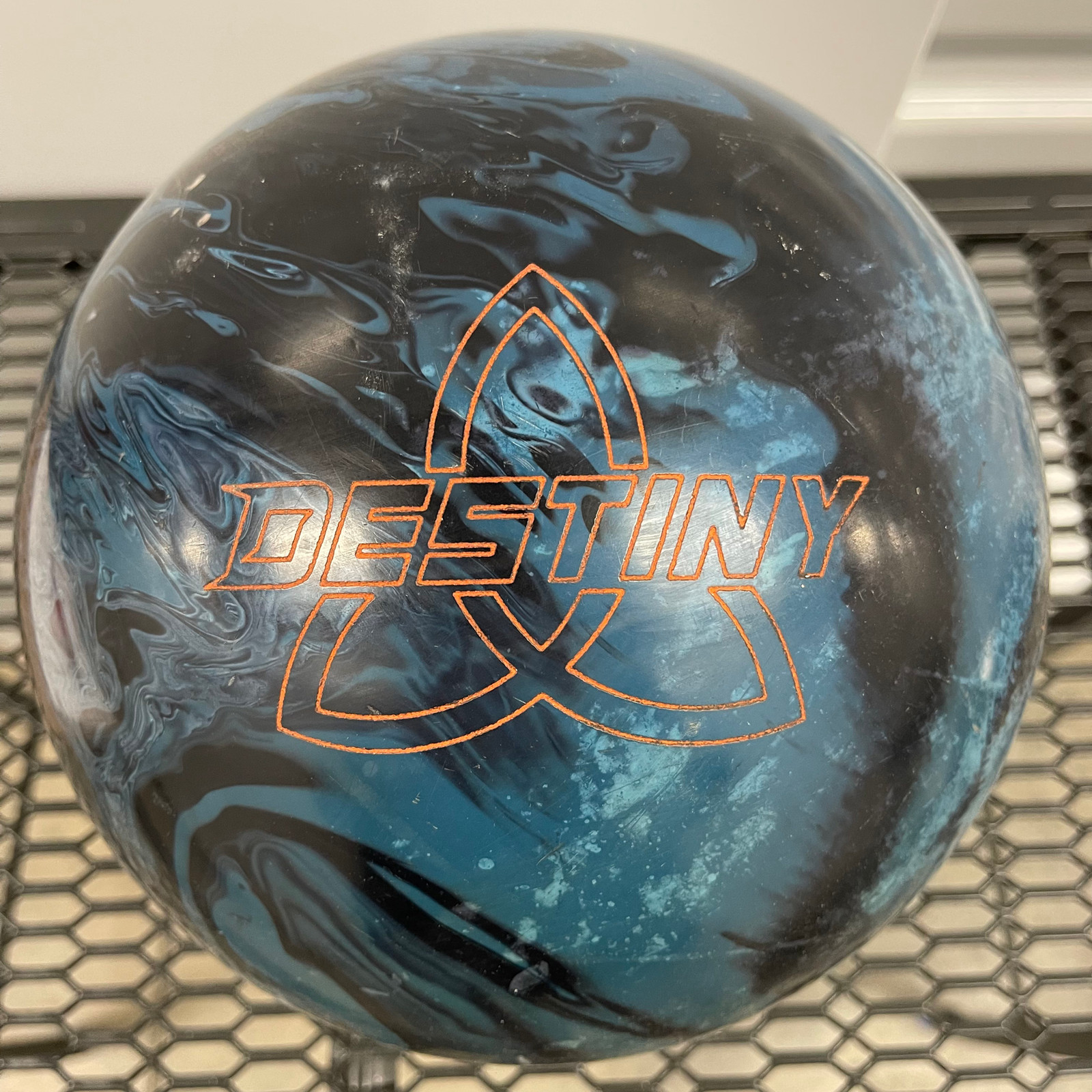 15LB Ebonite Destiny