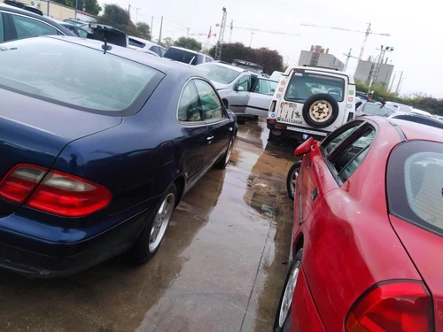 Innenrückleuchte Rechts für MERCEDES-BENZ CLK (BM 208) COUPE 1998 1641770 - Bild 1 von 7
