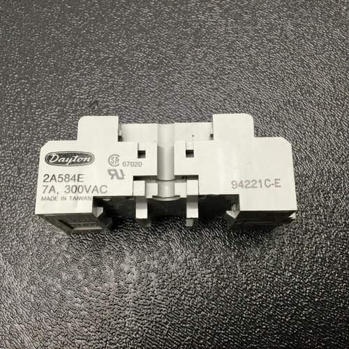 6 Stück Dayton 2A584E Relais Sockel Vierkant Aufzug 14-polig, Bewertung: 7A @ 300VAC  - Bild 2 von 5