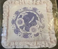 Charmin Chain stitching 'Morning Glory' Pillow Kit by Ann Benson