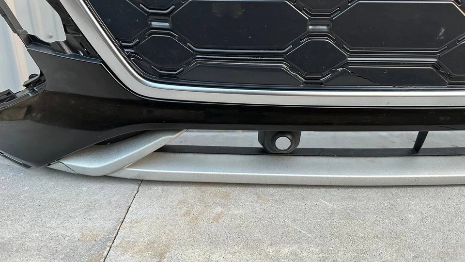 !!️ ¡¡SIN ENVÍO!!️ PARACHOQUES DELANTERO AUDI Q5 SQ5 NEGRO ORIGINAL 2021 2022 2023 2024 Foto 4 de 4