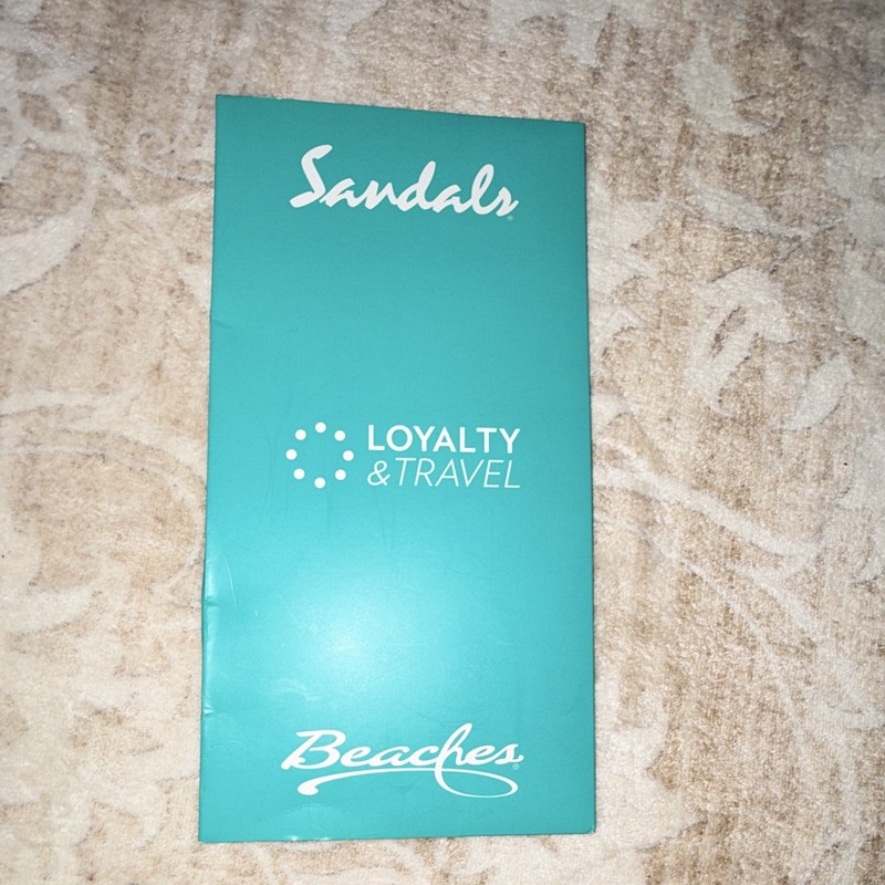 Sandals Loyalty & Travel Plastic Luggage Tag w/ Wire Loop, Card Set & Pen Teal