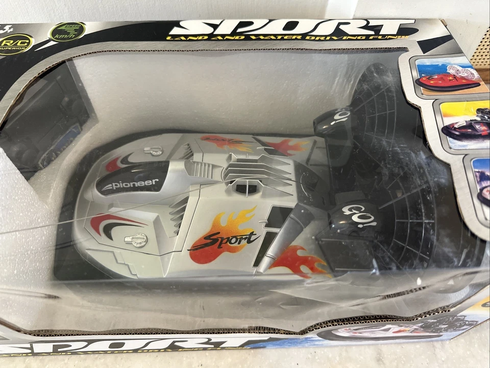 VTG RC Hovercraft Model 6651 Silver – New in Box Retro Toy - Image 4 of 4
