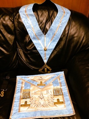 Masonic Past Grand Master Apron and Collarette Greek Grand Lodge Blue and Silver