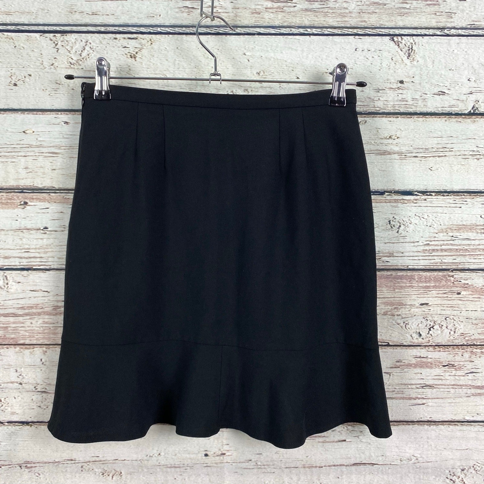 The Limited Stretch Black Basic A-Line Skirt Size… - image 4