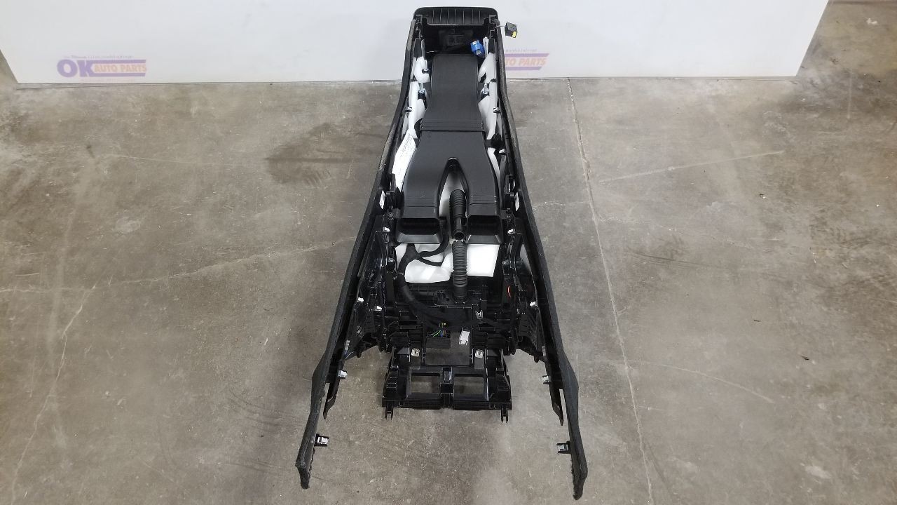 23 2023 MASERATI GRECALE CENTER FLOOR CONSOLE ASSEMBLY BLACK 