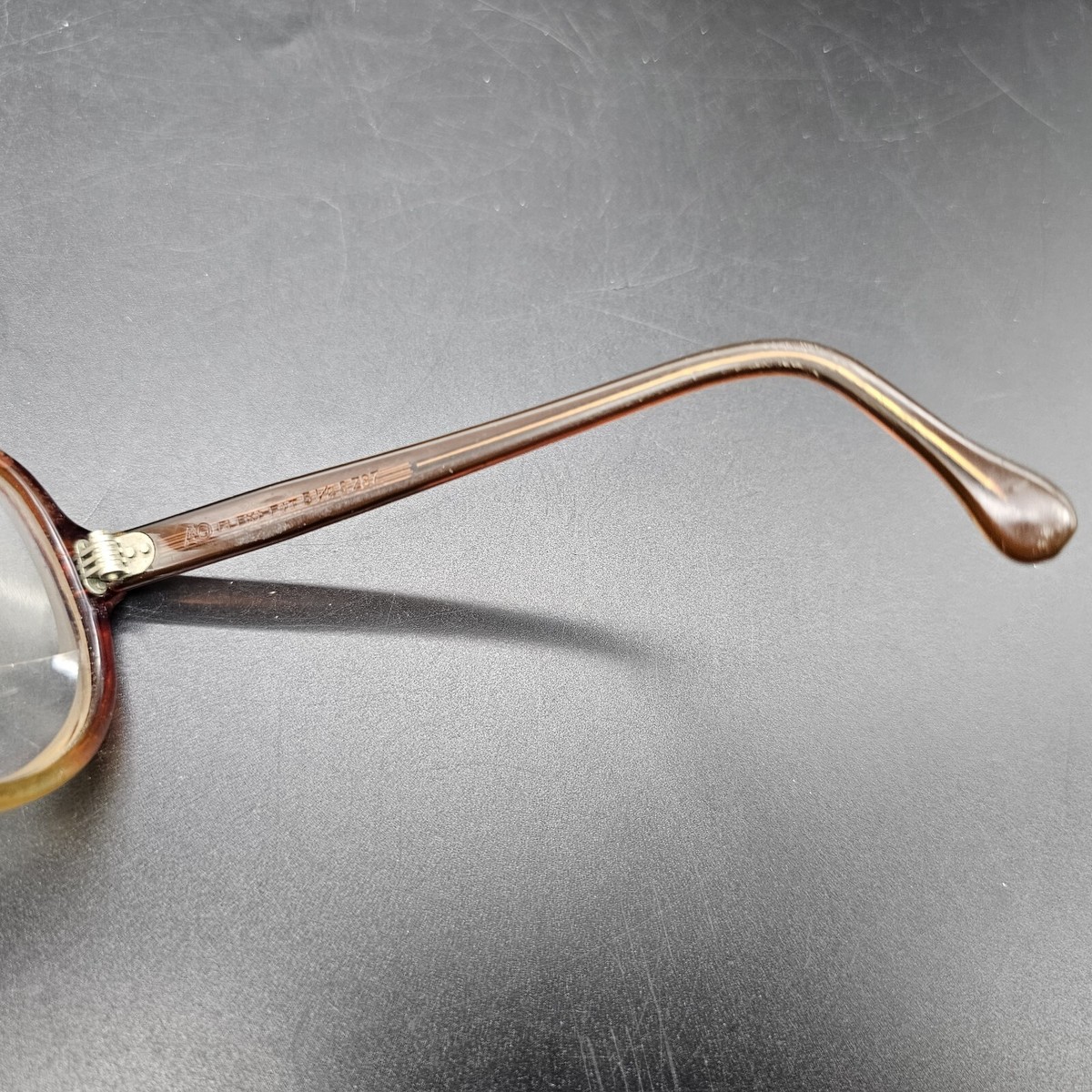 VINTAGE AMERICAN OPTICAL AO SAFETY GLASSES FLEXI-FIT 6 M Z87 VINTAGE AMERICAN OPTICAL AO SAFETY GLASSES FLEXI-FIT 6 M Z87