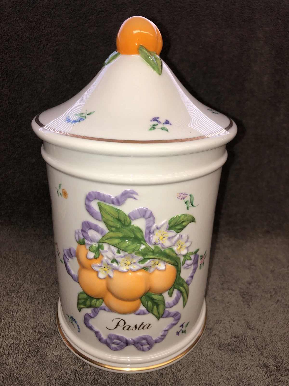 1989 Franklin Mint Le Cordon Bleu Canister PASTA