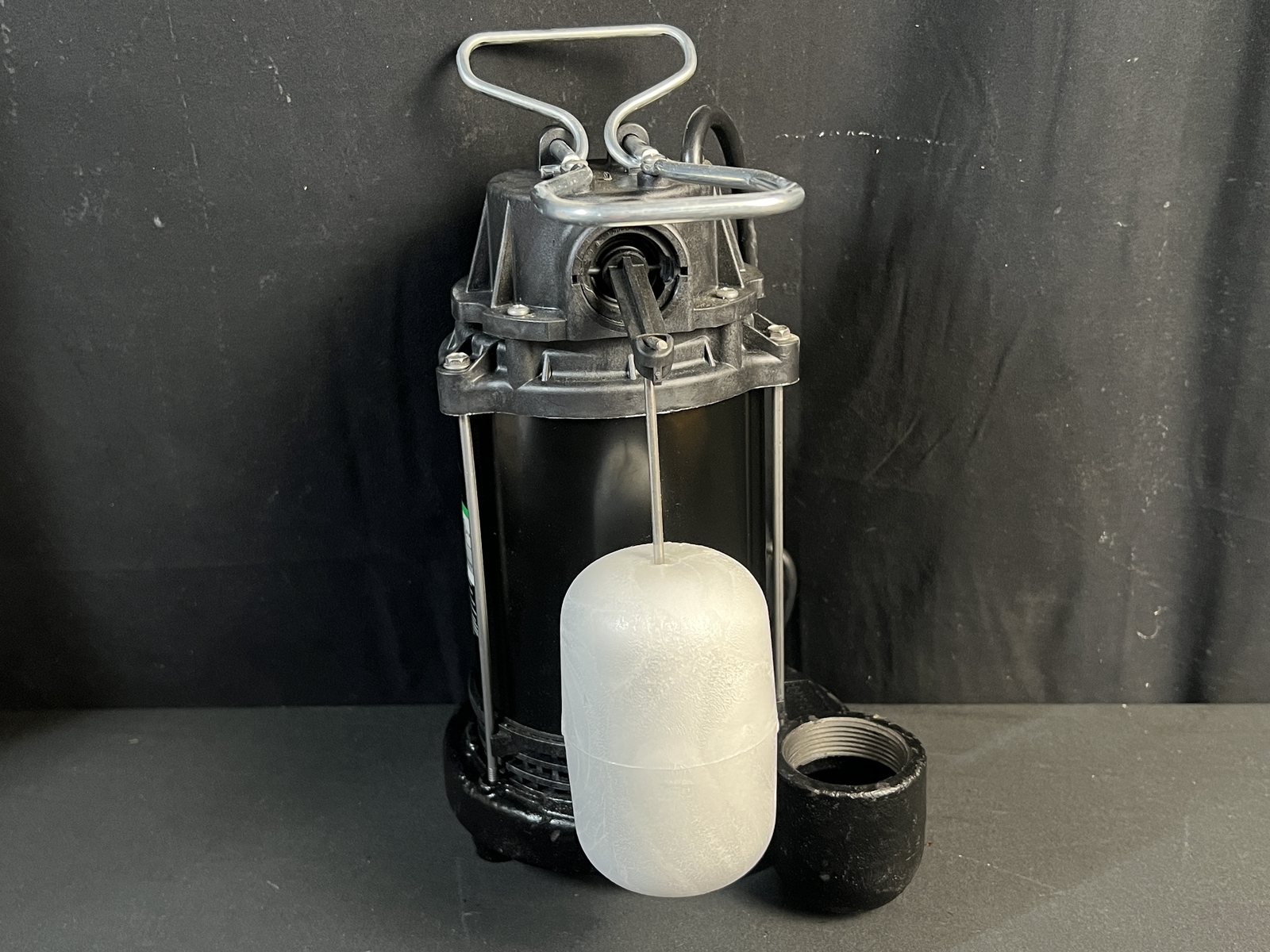 Wayne CDU800 1/2 HP Cast Iron Bottom Submersible Sump Pump