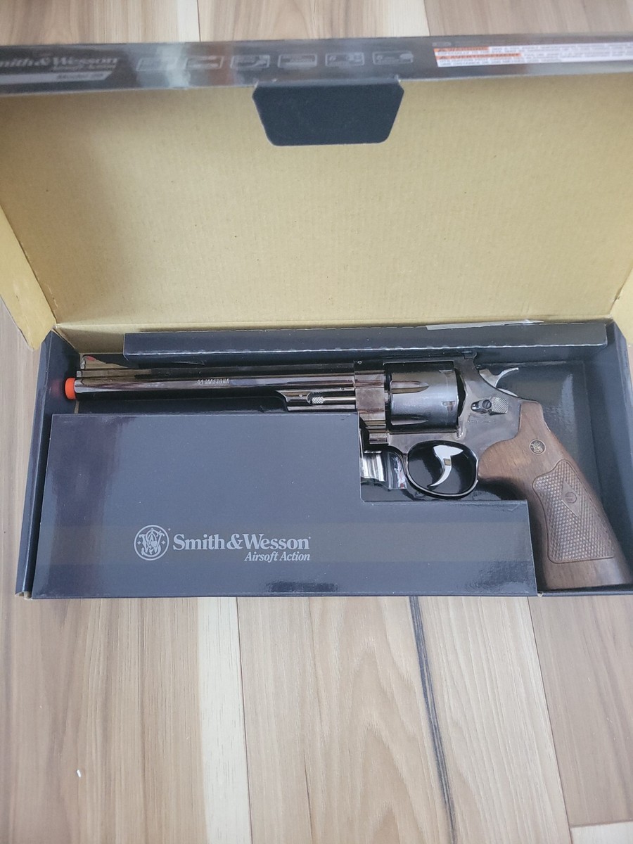 Smith & Wesson M29 8 3/8incバージョン3ヘビーウエイト S&W M29 8 3/8