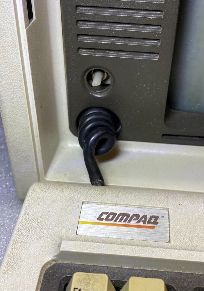 Compaq Portable Computer Luggable 120V 2A 60Hz W/Keyboard (READ) | eBay