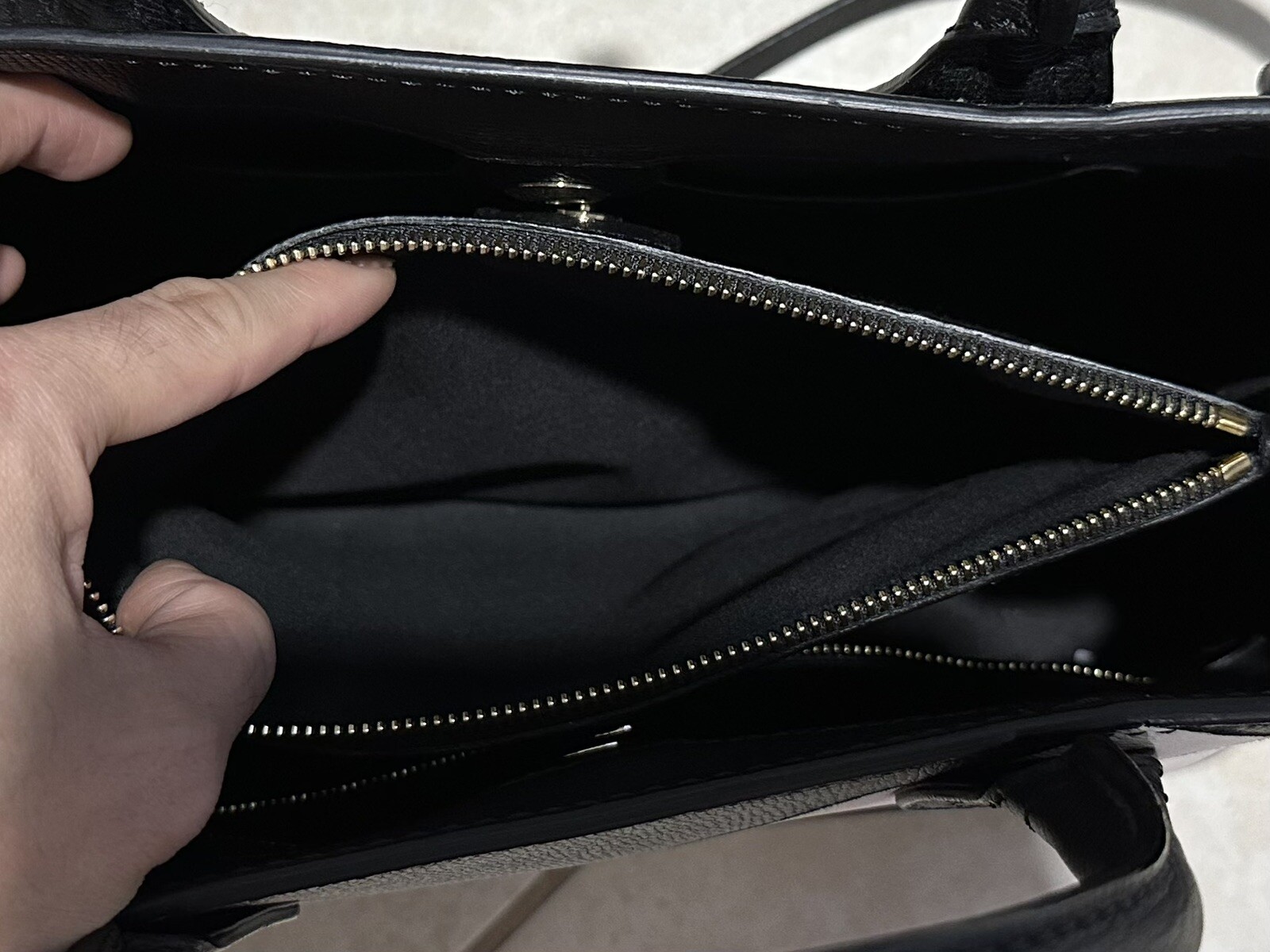 Authentic Burberry Black/White Patchwork Medium B… - image 8