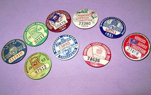 Lot of 9 Vintage Minnesota Licensed Chauffeur Buttons