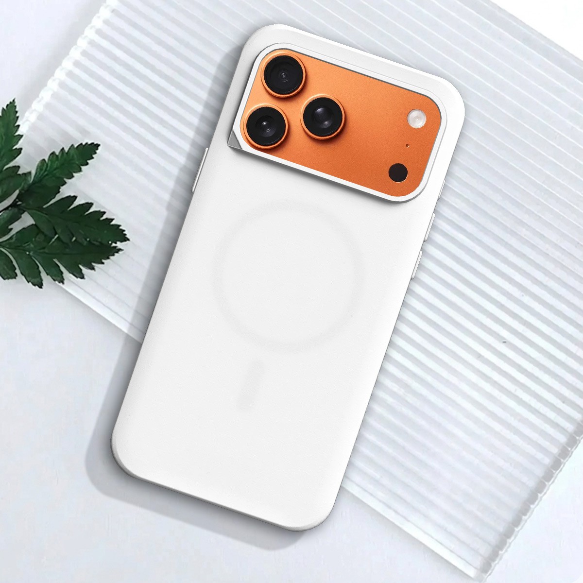 Coque iPhone 17 Pro Max antichoc blindée SolidX compatible avec chargeur induction