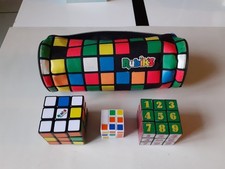 3 rubik's cube avec la trousse